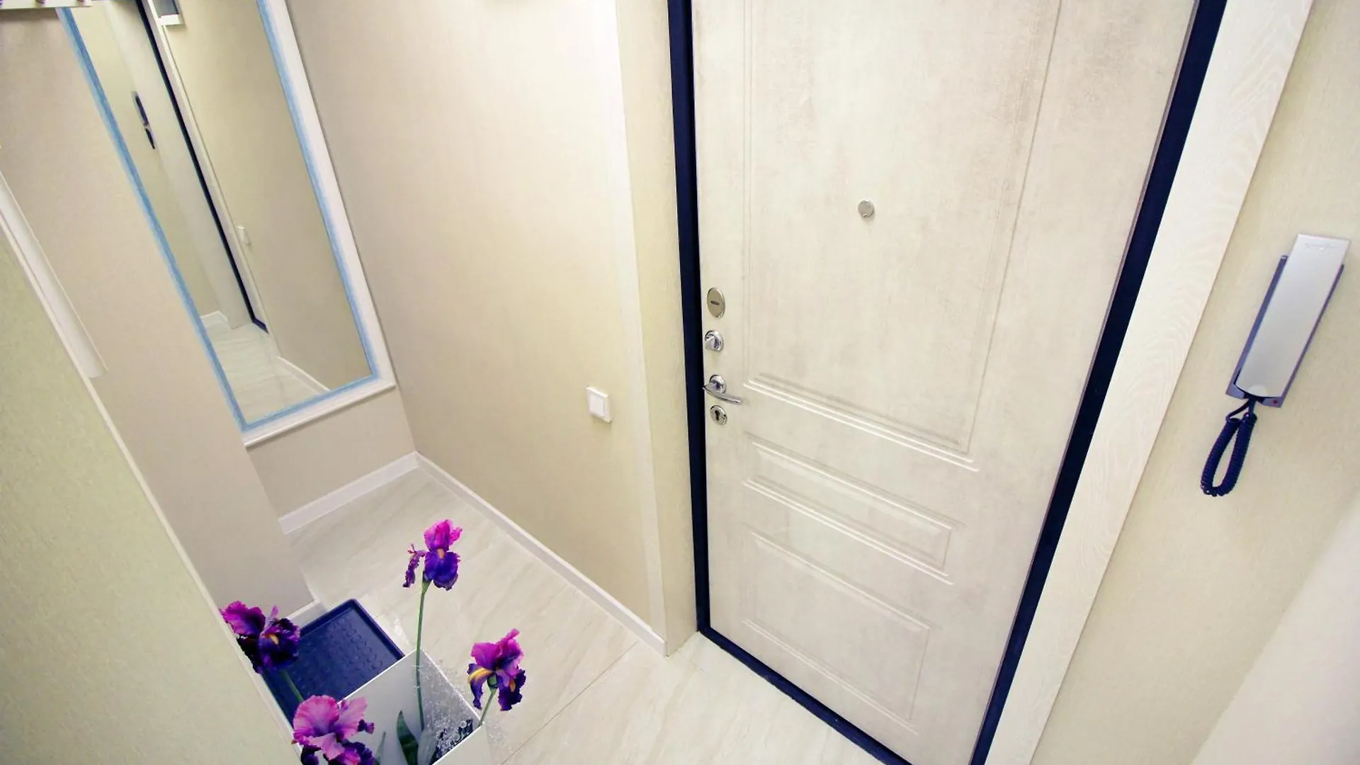 Апартаменты В Жк R House Рядом С Трц Mega Almaty