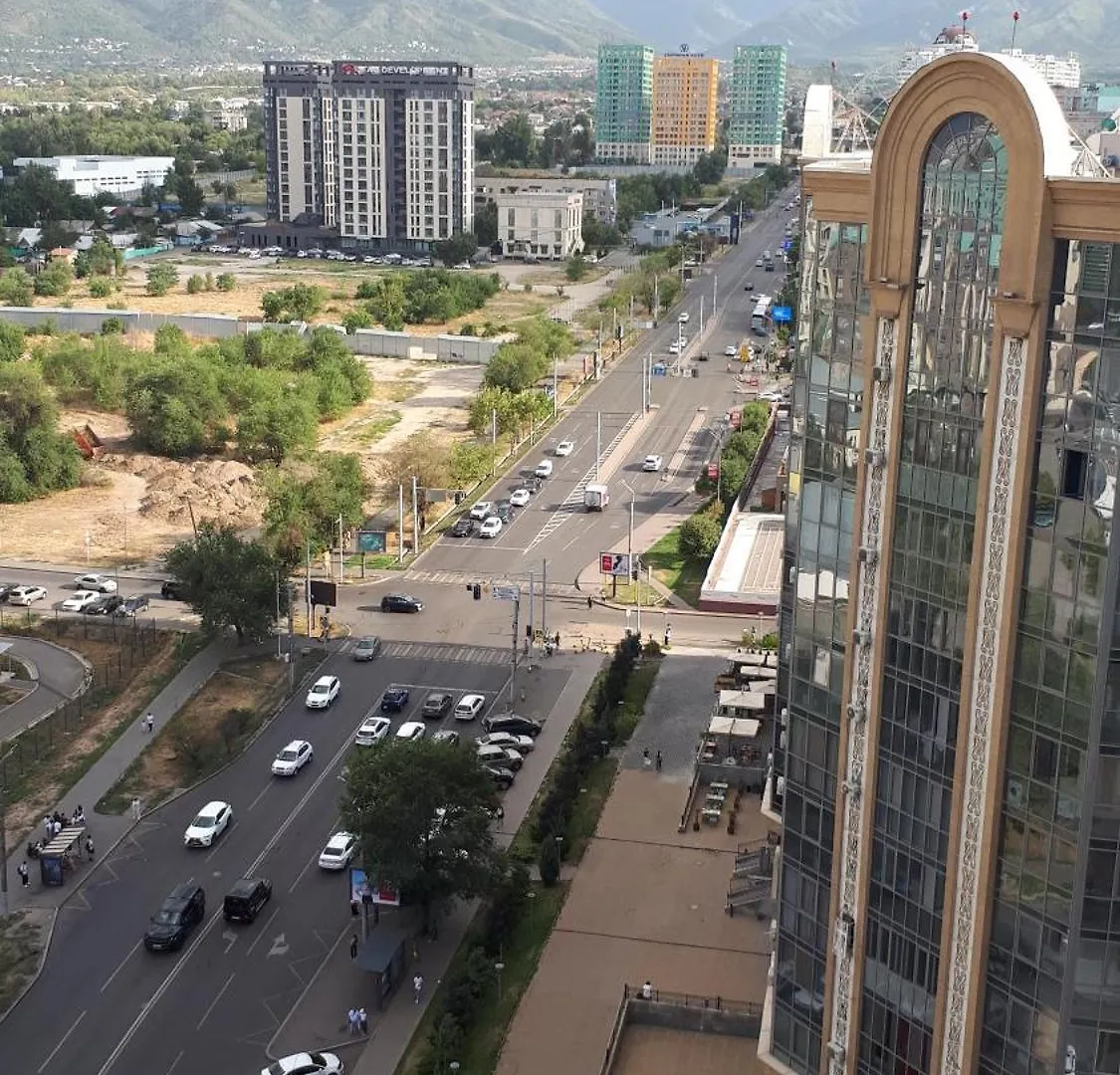 Апартаменты В Жк R House Рядом С Трц Mega Almaty